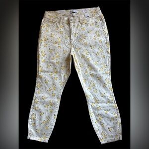 Judy Blue NWT Skinny Fit 18W Floral Mid‎ Rise Jeans Yellow Stretch Straight Plus
